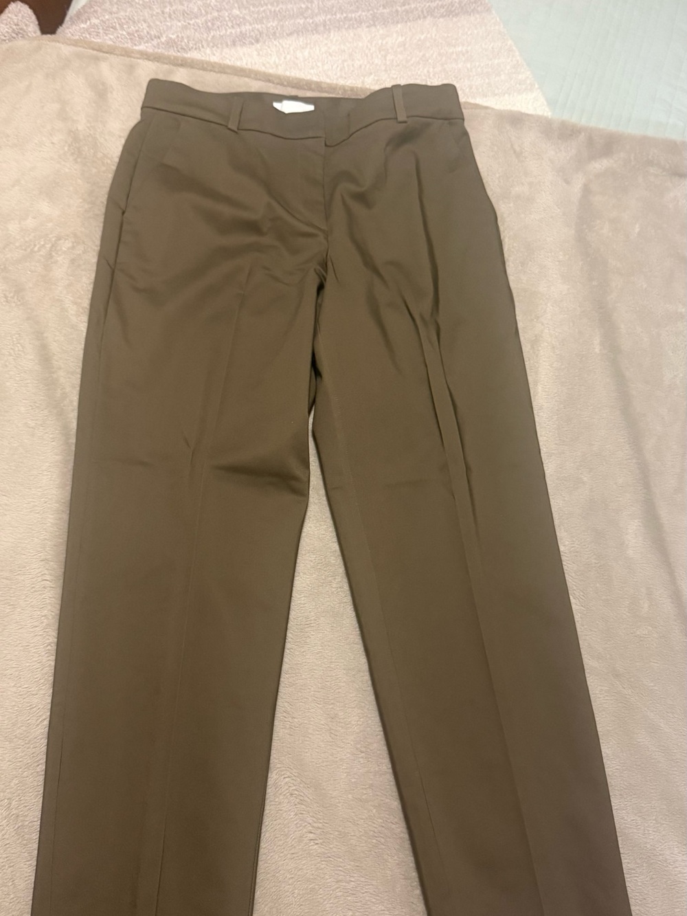 Classic Straight-Leg Dress Pants - olive